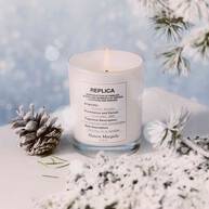 REPLICA Winter Stroll Candle 165gr XMAS 23