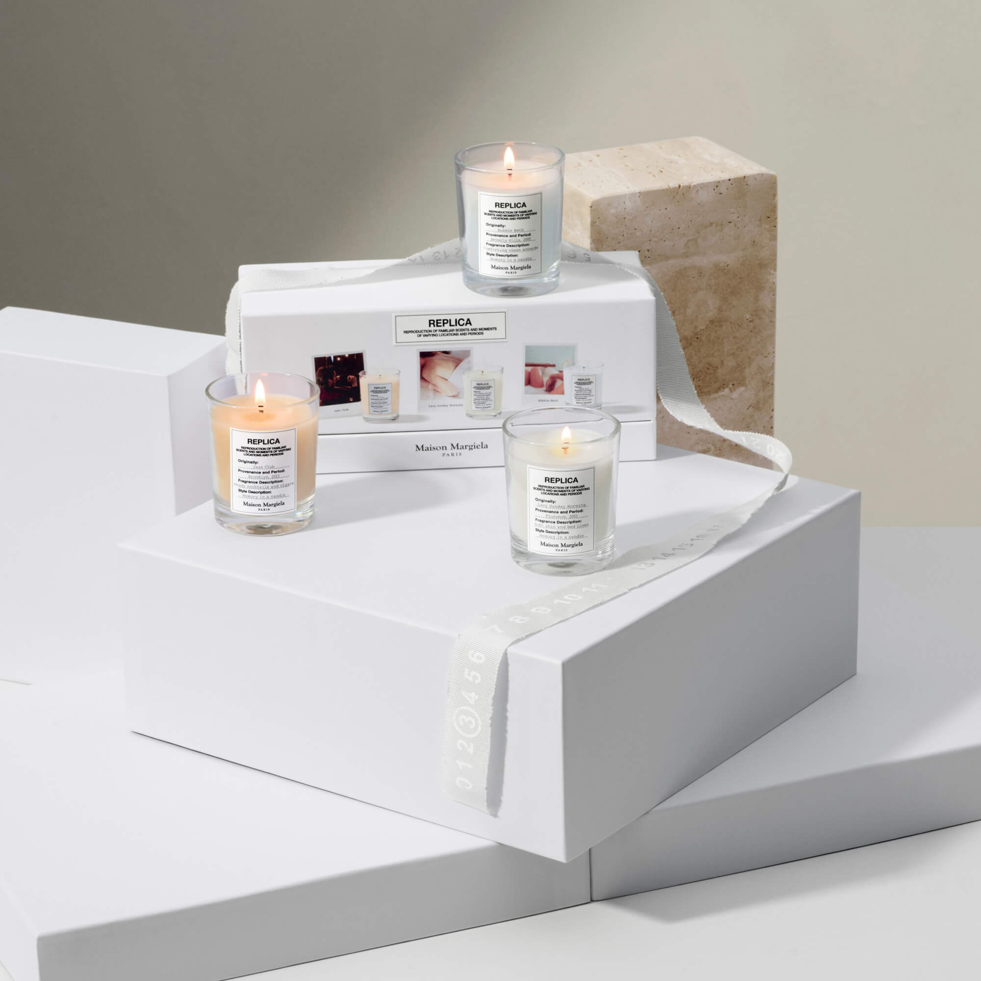 REPLICA Cozy at Home Candle Set