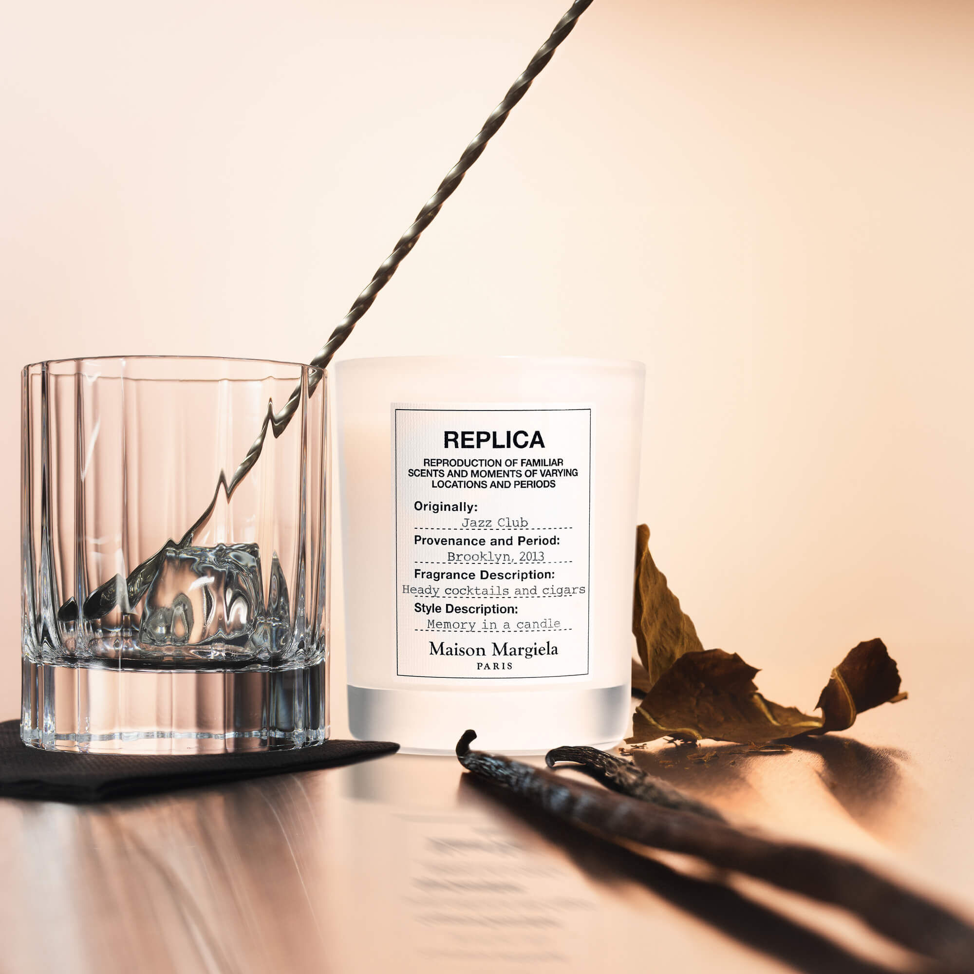 REPLICA Cozy at Home Candle Set